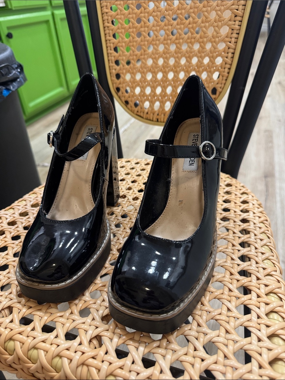 Steve Madden Patent single Strap Mary Jane Block Heel Pumps - Black - Picture 2 of 5